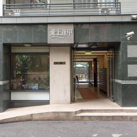 Fengjia Qing Su Homestay Taichung Eksteriør billede